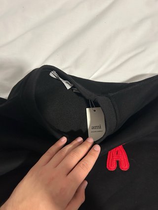 Sudadera Ami Paris Negra sin capucha
