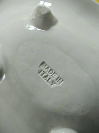Centrotavola in ceramica con rose