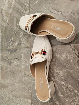 Sandalias blancas FAMA 38