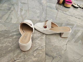 Sandalias blancas FAMA 38