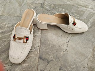 Sandalias blancas FAMA 38