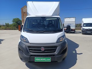 FIAT Ducato 2.3 CHASIS CAJA CERRADA CON TRAMPILLA