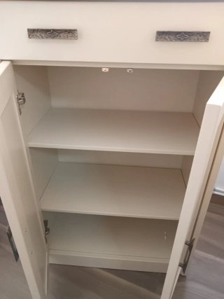 Mueble de estantes como nuevo  venta en persona