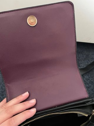 Bolso Parfois negro acolchado