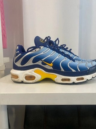 Nike Air Max Plus TN Gradient Blue Yellow Sneaker Streetwear Sport 2021