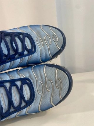 Nike Air Max Plus TN Gradient Blue Yellow Sneaker Streetwear Sport 2021