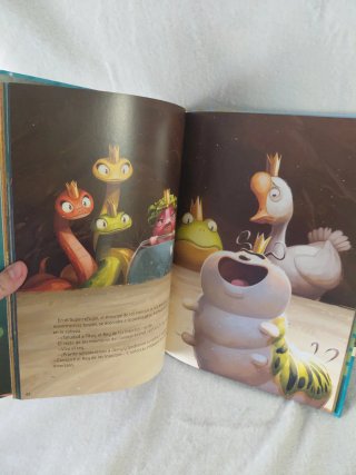 Hoppers. Gran libro de la película