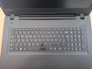 Lenovo B71-80 17 i5 8GB 500GB SSD W11
