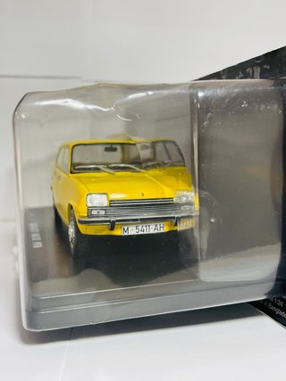 Renault 7 1974 Escala 1/24