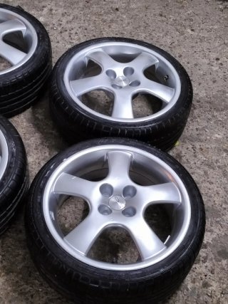 Llantas OZ 4x100 205/40 R17 7J ET37