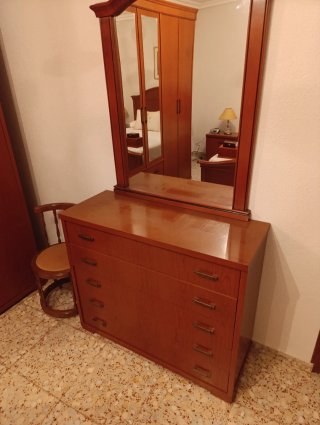 Habitación clásica madera