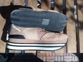 Calzado sneakers beige multicolor mujer