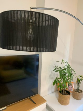 Lámpara de pie moderna arco negro y plata