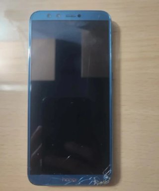 Se venden o se cambian 3 Smartphones leer ojo leer