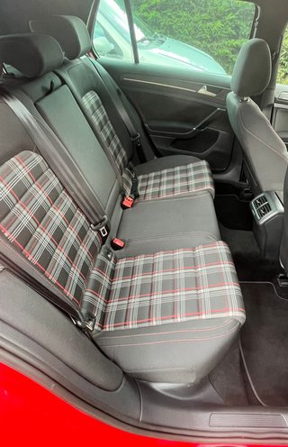 Volkswagen Golf GTI Performance 2.0 TSI 180kW(245CV) DSG