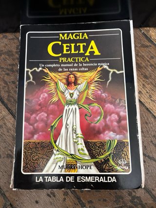 Libros LA TABLA DE ESMERALDA de EDAF