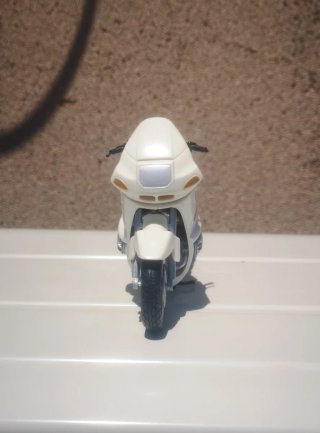 Maqueta Moto BMW R1100RS Blanca