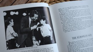 Libro Julio Iglesias "The New Valentino" USA 1985