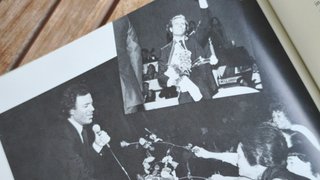 Libro Julio Iglesias "The New Valentino" USA 1985