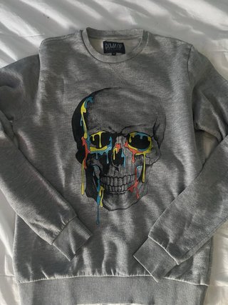 Sudadera Down Up Negra Estampado Calavera