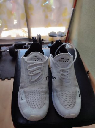 Zapatillas Nike Air Max 270 Blancas Doradas