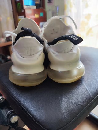 Zapatillas Nike Air Max 270 Blancas Doradas