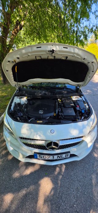 Mercedes-Benz Clase CLA 200D 2016