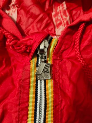 K-Way  Rosso con Logo
