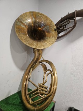 Sousaphone