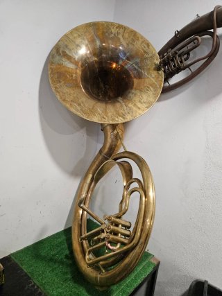 Sousaphone