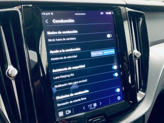 Volvo XC60 B4 GASOLINA ECO
