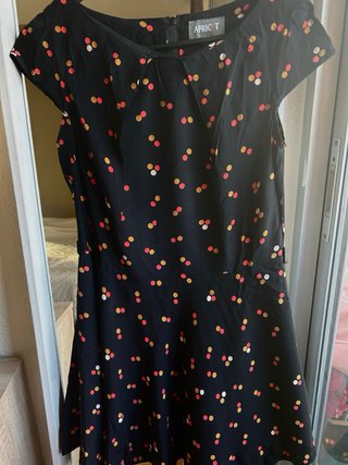 Vestido negro con topos multicolor