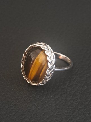 Conjunto Plata y Ojo de Tigre: Anillo y Pendientes