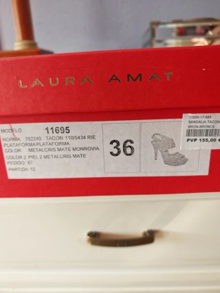 Sandalias Laura Amat Piel Oro Rosa Talla 36