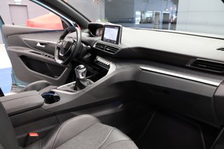 Peugeot 5008 2017