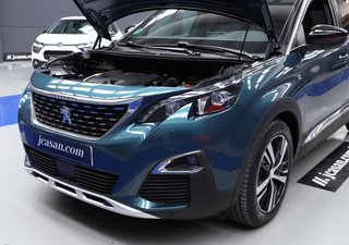 Peugeot 5008 2017