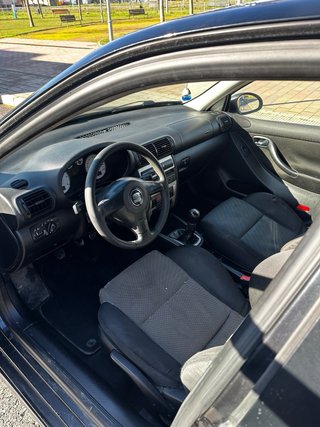 SEAT Leon 2004