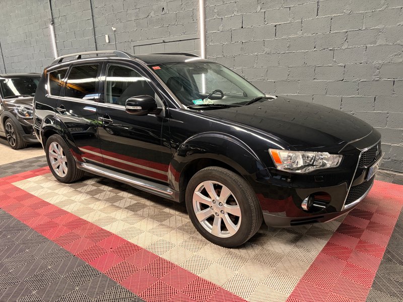 Mitsubishi Outlander 2010 - foto 1