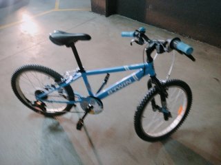 Bicicleta B'twin Azul