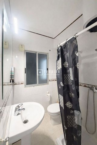 Piso en venta en Duggi - Rambla - Los Hoteles en Santa Cruz de Tenerife