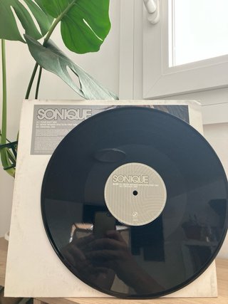 Sonique - Alive (Vinilo)