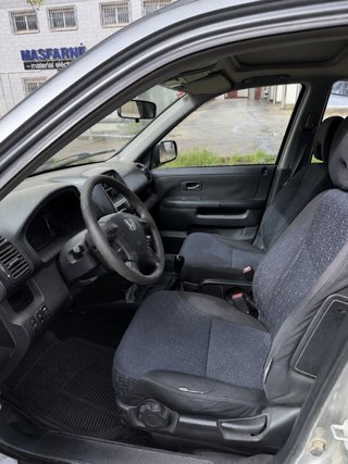Honda CR-V ** 1 Año Garantia **