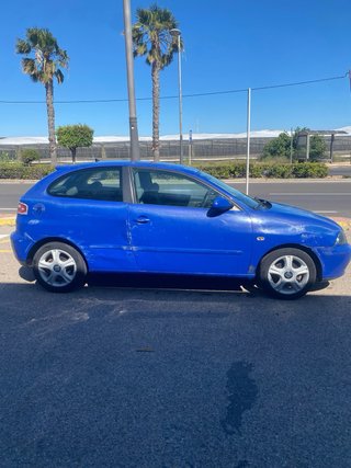 SEAT Ibiza 2004