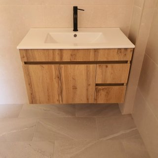 SIN ESTRENAR Mueble de Baño nuevo de madera