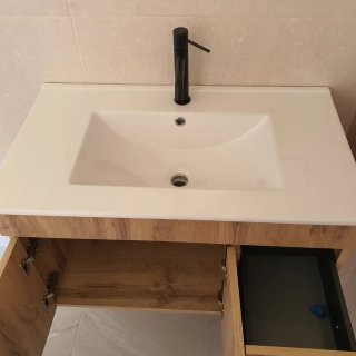SIN ESTRENAR Mueble de Baño nuevo de madera