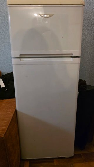 Nevera Zanussi blanca