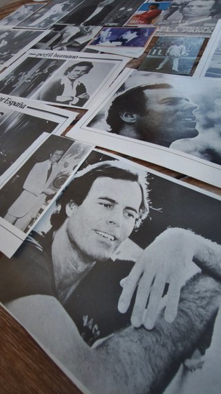 Lote Julio Iglesias + de 200 fotos de revistas