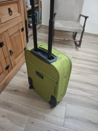Maleta Verde Mediana con Diseño