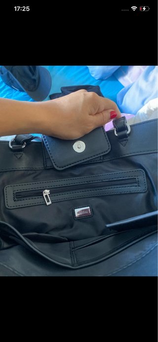 Bolso Guess Negro