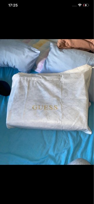 Bolso Guess Negro